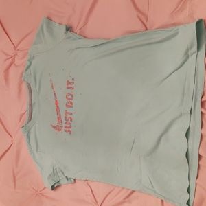 Nike girls' tshirt